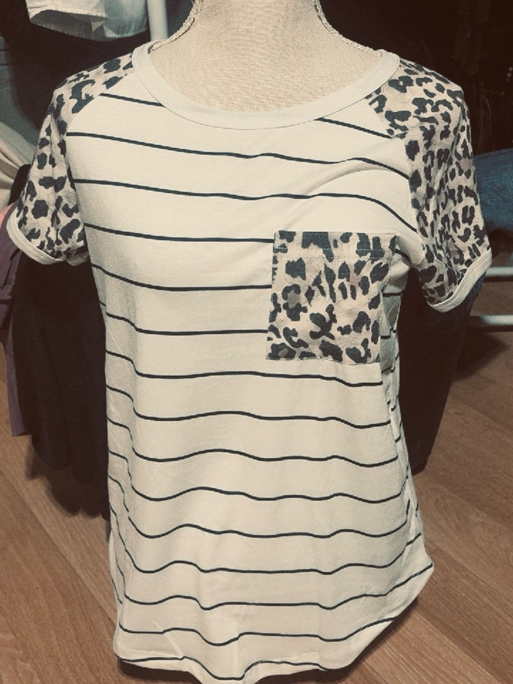 Leopard Sleeve Striped Pocket Short Sleeve Tee - Cream/Black